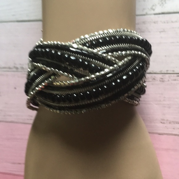 Forever 21 Beaded Bracelet - Picture 2 of 2